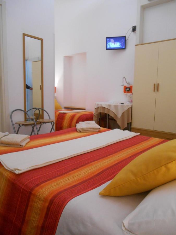 Bed and Breakfast Le Rose Malpensa Busto Arsizio Exterior foto