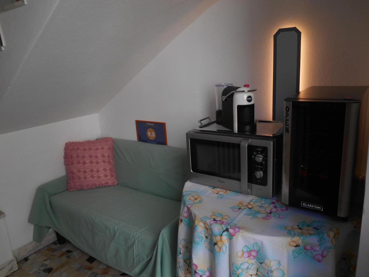 Bed and Breakfast Le Rose Malpensa Busto Arsizio Exterior foto